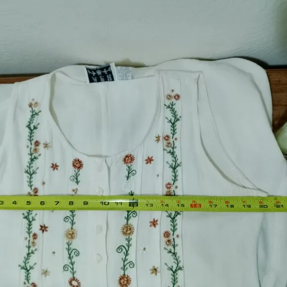 Vintage Linen Blend Embroidered Buttonfront Nightgown Dress Duster Cardigan