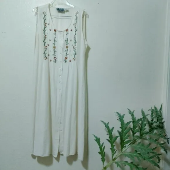 Vintage Linen Blend Embroidered Buttonfront Nightgown Dress Duster Cardigan