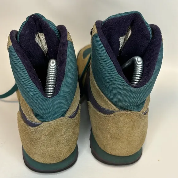 Vintage Nike Caldera Hiking Boots 90s Made in Korea 5.5 Women's