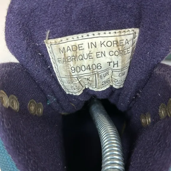 Vintage Nike Caldera Hiking Boots 90s Made in Korea 5.5 Women's