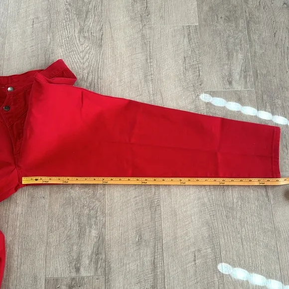 Vintage Red Rockies w/ Double Button Zig Zag Pattern
