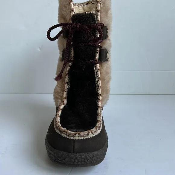 Vintage Snowland brown sherpa faux fur wedge lace up snow winter boots boho