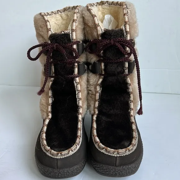 Vintage Snowland brown sherpa faux fur wedge lace up snow winter boots boho
