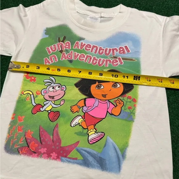 Vintage Y2K Dora The Explorer Boots Cartoon Character Kids Small 5-6 T Shirt