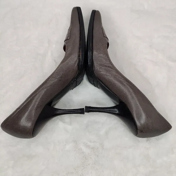 Vintage Y2K St John Gray Pump sz 6