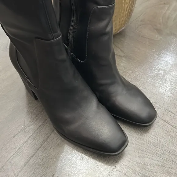 Vionic Inessa Women's High Shaft Dress Boots