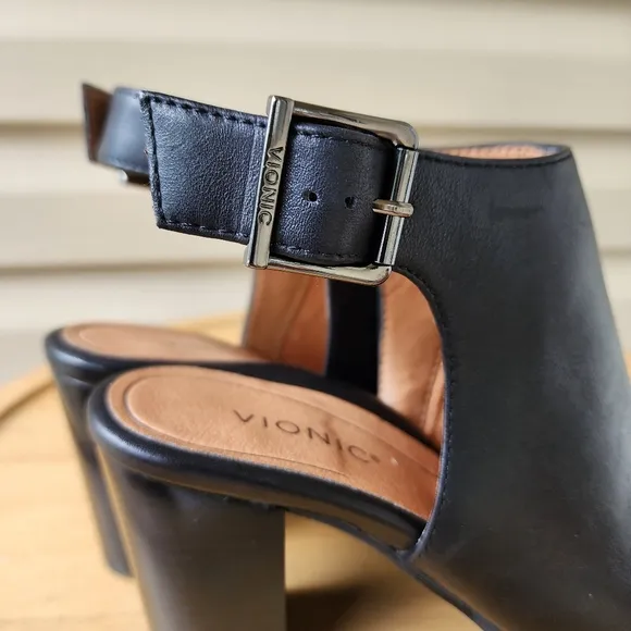 Vionic Lacey open heels booties shoes