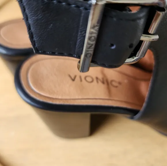 Vionic Lacey open heels booties shoes