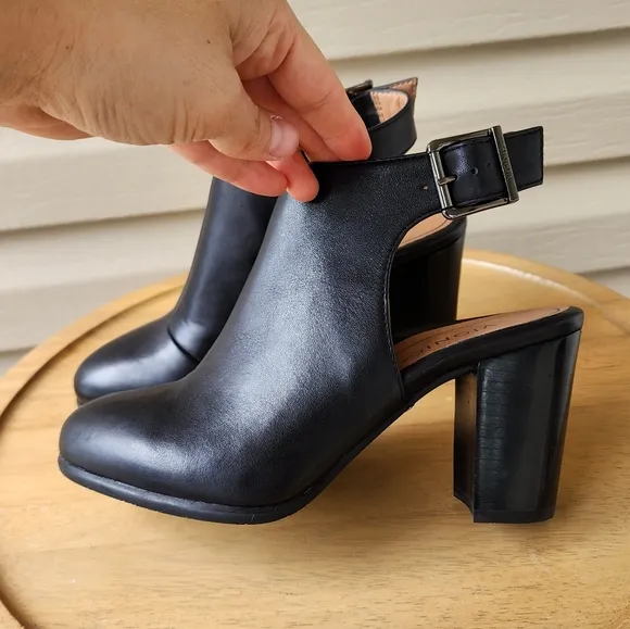 Vionic Lacey open heels booties shoes
