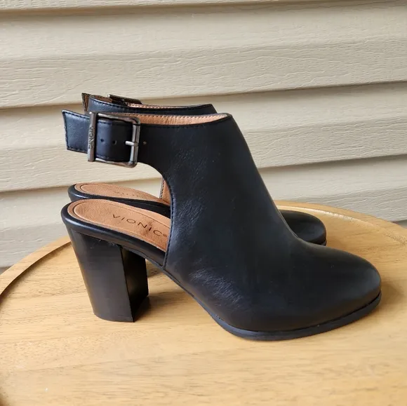 Vionic Lacey open heels booties shoes