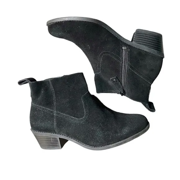 VIONIC Vera Water-Resistant Suede Ankle Boots size 6.5