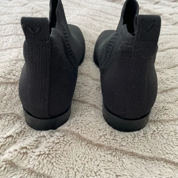 Vivaia Slip-On Square-Toe Ankle Chelsea Boots (Ryan Slip-On)