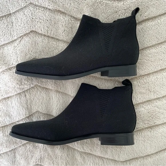 Vivaia Slip-On Square-Toe Ankle Chelsea Boots (Ryan Slip-On)