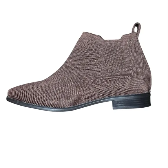 Vivaian Square-Toe Water-Repellent Ankle Boots (Ryan Pro) NWOT