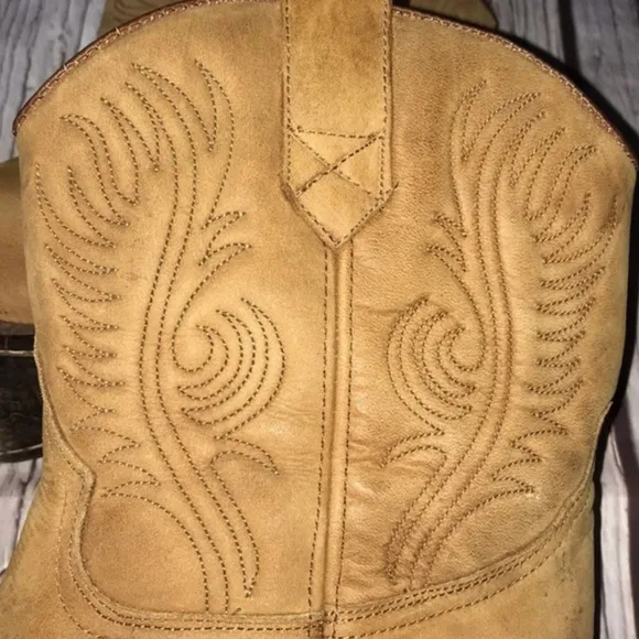 VTG GUESS GEORGES MARCIANO // ltd ed vintage short genuine leather cowgirl boots