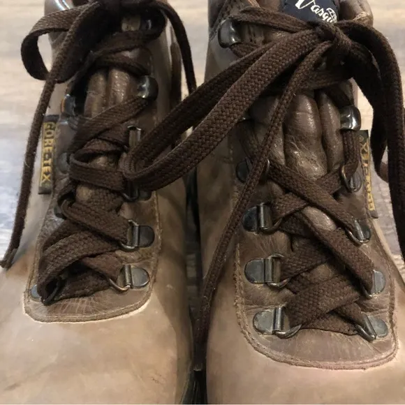 VTG Vasque Skywalk GoreTex Sundowner Hiking Boots