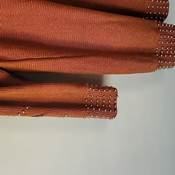 VTG Victoria Barbour Cowl Neck  Embellished Sweater SZ: L