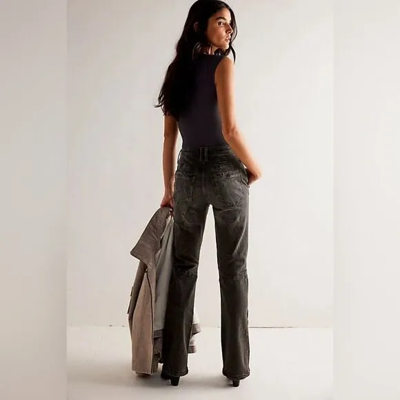 We the free free people vector Moto mid rise flare NWT