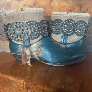 Western cowboy boots upcycled green women’s size 10