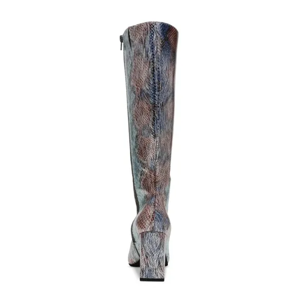 WILD PAIR WOMEN'S ISLAH WIDE CALF BLOCK HEEL BOOT SIZE 8.5 NIB