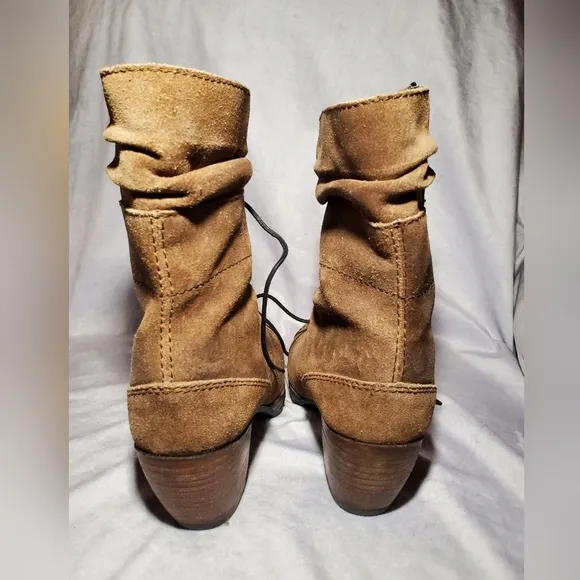 Wolky lace up suede boot dhofar size 38/7