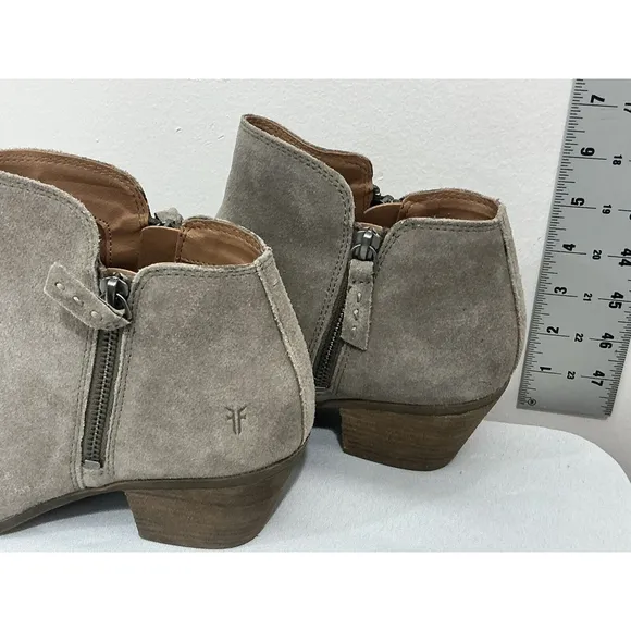 Womans Frye 8.5 M Taupe Suede Zip Ankle Western Boho Boots
