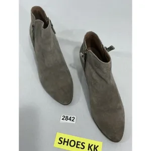 Womans Frye 8.5 M Taupe Suede Zip Ankle Western Boho Boots