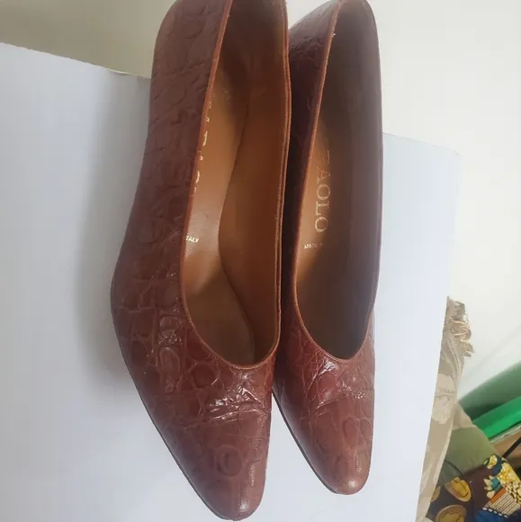 **WOMEN Maraolo Italy  Brown Alligator Leather Pumps Heels Shoes sz 9.5