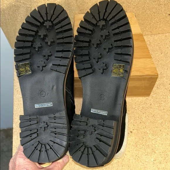 Women's Black Boots