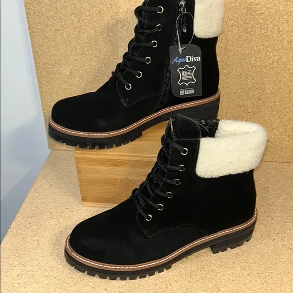 Women's Black Boots
