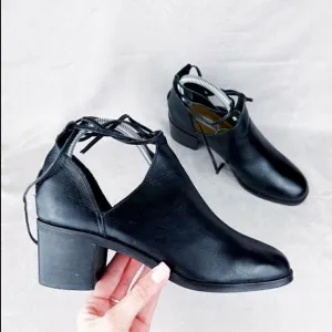 Women's Black Leather Vintage Booties, Size US 7.5M