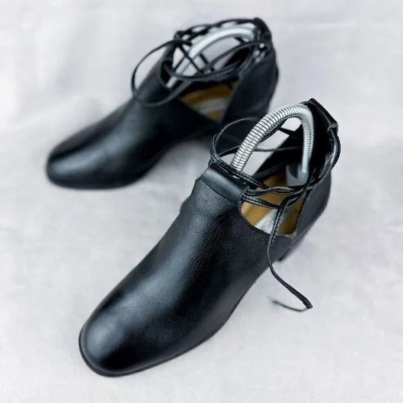 Women's Black Leather Vintage Booties, Size US 7.5M