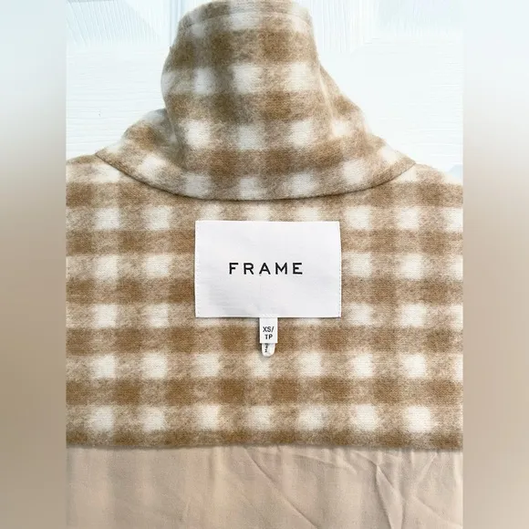 Women’s Frame tan/cream gingham plaid suit jacket sz XS (runs large)