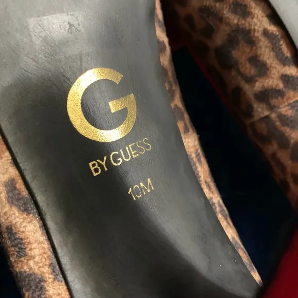 Women's Guess Heels, Size 10M, Leopard Print, Red Bow