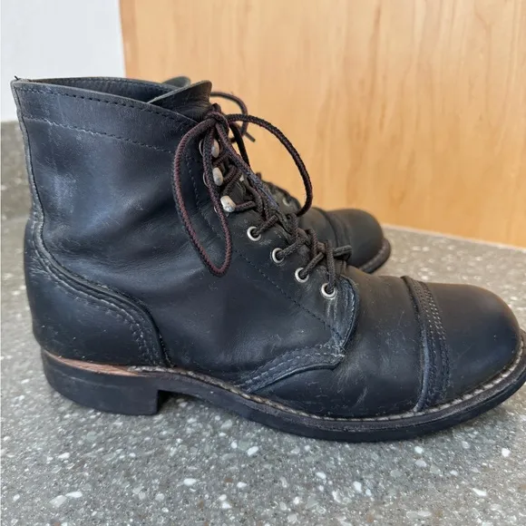 Women’s Heritage Lace-up Black Iron Ranger Boot