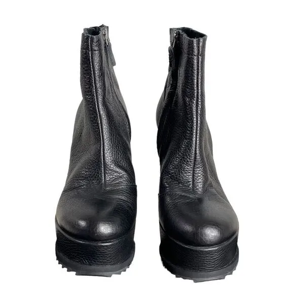 Women's Just Cavalli Platform Ankle Boots Shoes Heels Size 7.5  38 Black Leather
