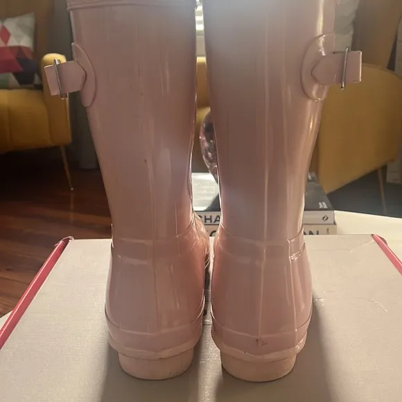Women’s Original Short Gloss Hunter Boots, size 10