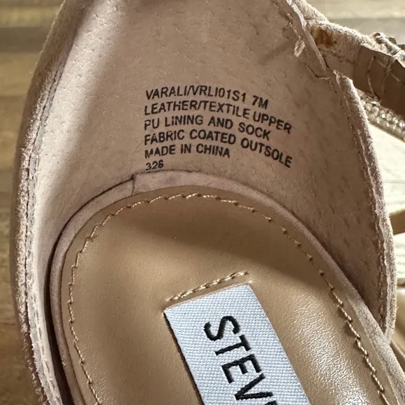 Women's Steve Madden Beige Heels Size 7