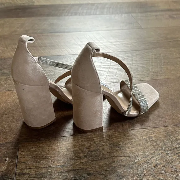 Women's Steve Madden Beige Heels Size 7