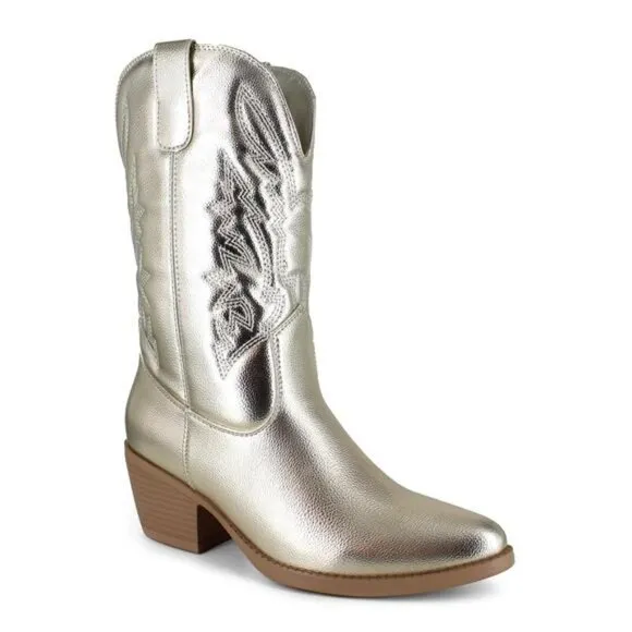 Women's Western-Inspired Dolly Cowboy Boot: Trendy Style for Every Occasion