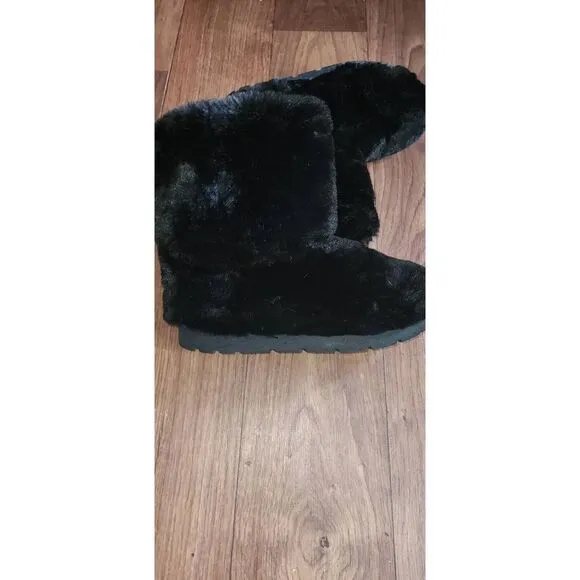 Yoki Holland Faux Fur Boots