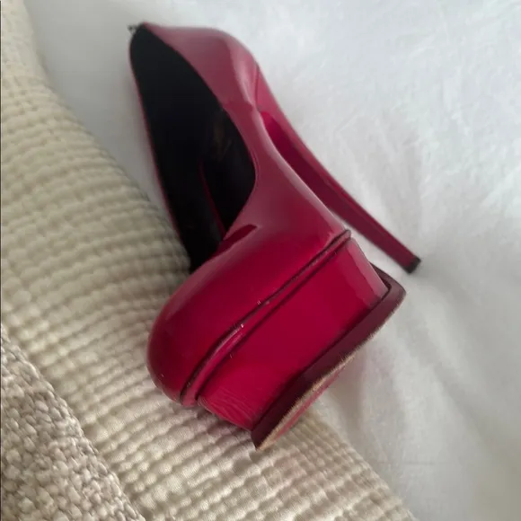 Yves Saint Laurent Women's Pink Platform Heels