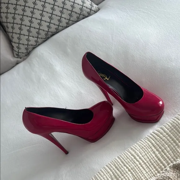 Yves Saint Laurent Women's Pink Platform Heels