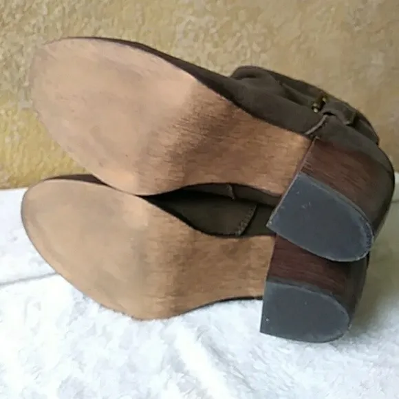 Zigi Soho Suede Ankle Boots Sz 10 EUC
